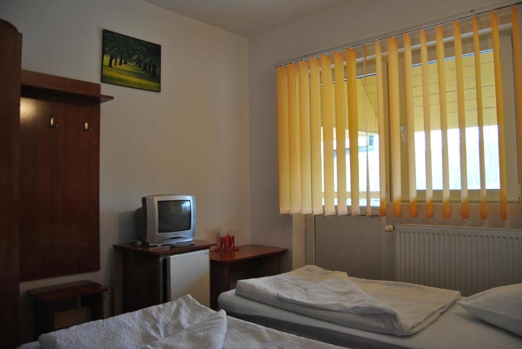 Cabana Popasul Haiducilor Петрошани Экстерьер фото